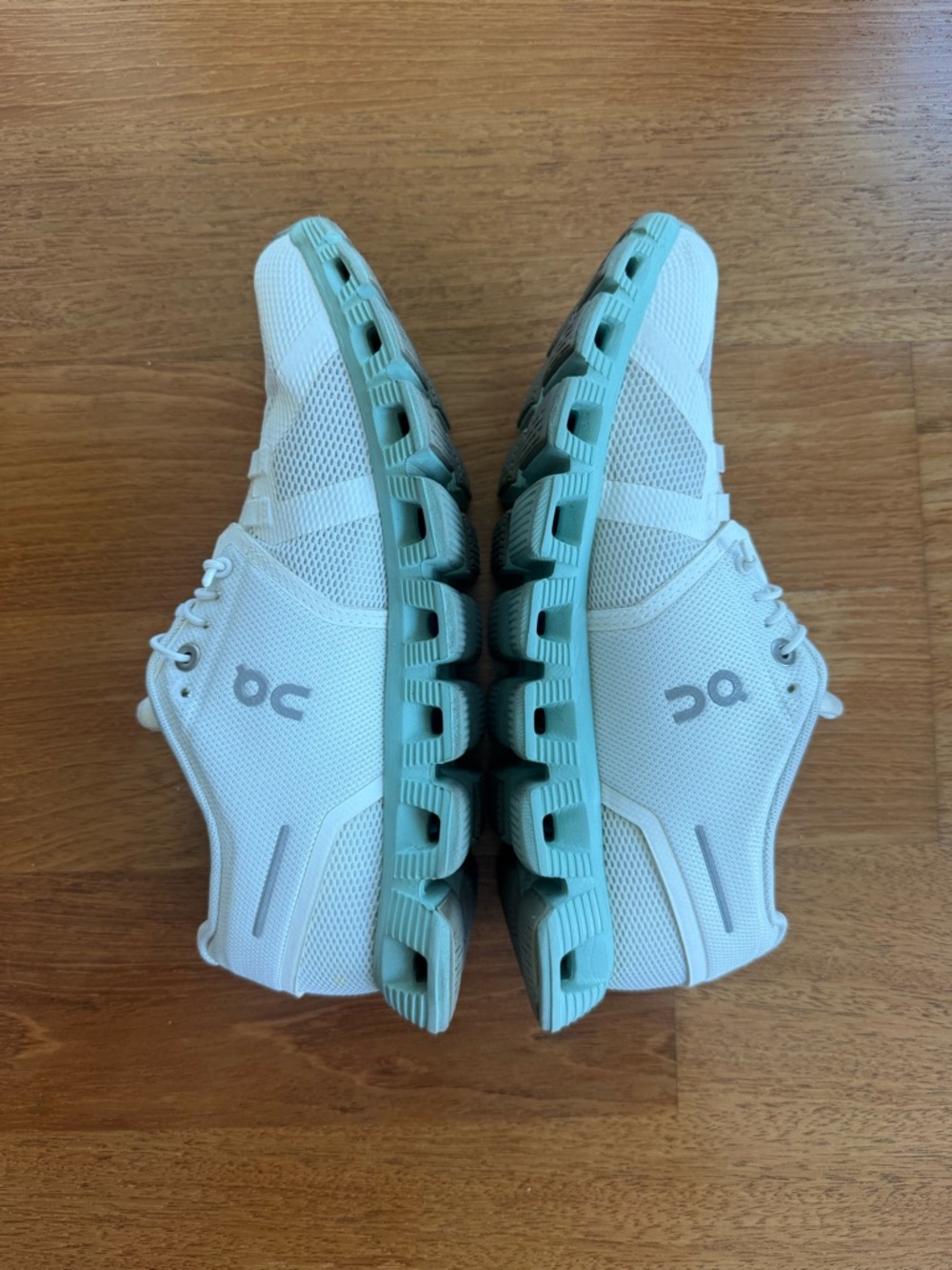 On Cloud 5 Sneakers – Undyed White Creek – Women’s 8 - Picture 3 of 8